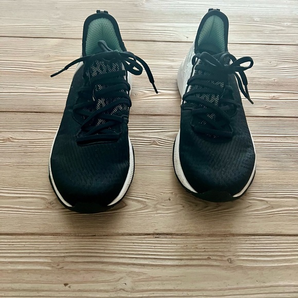 New Balance Shoes - New Balance FuelCell Training Sneakers Black White Mint Women’s 8